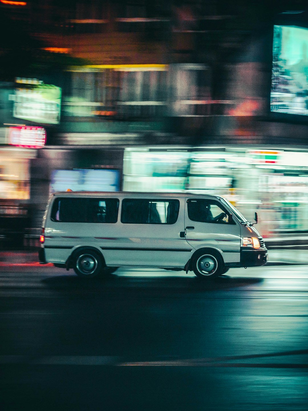 Services white-van-running-on-road-bsgfdq-wkem