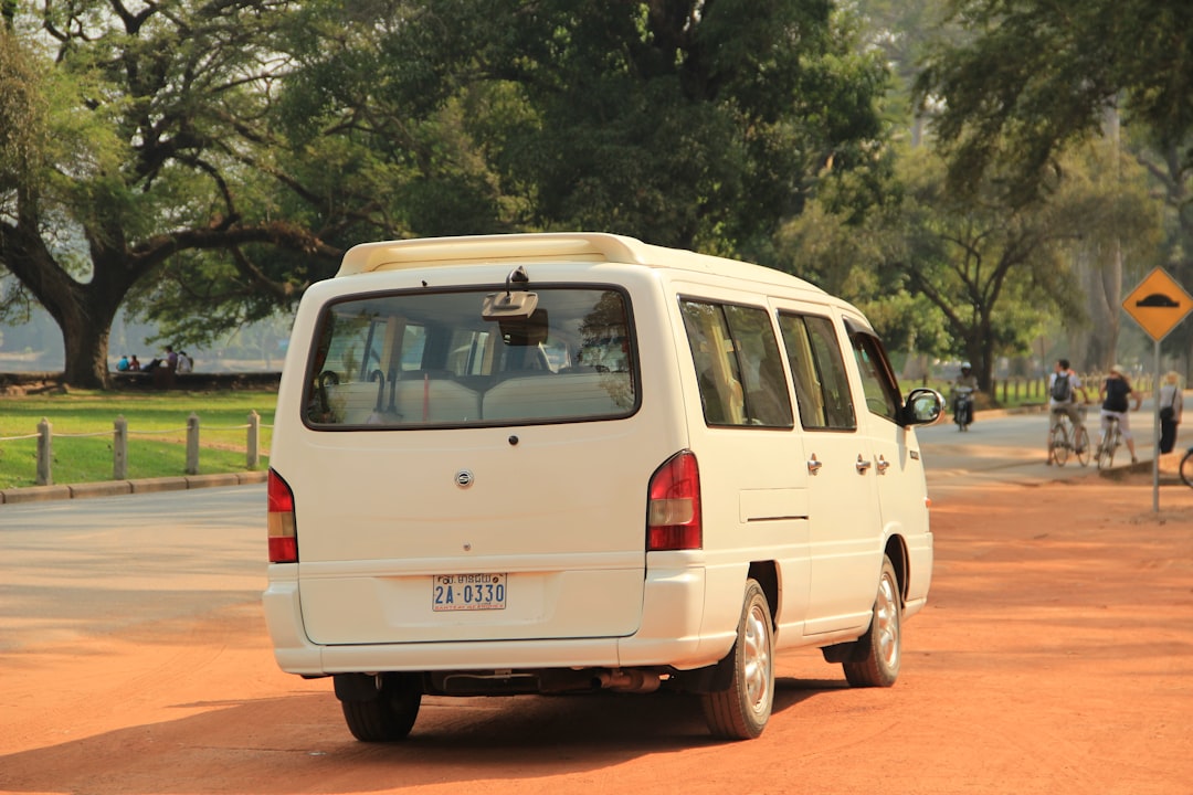Services Minibus